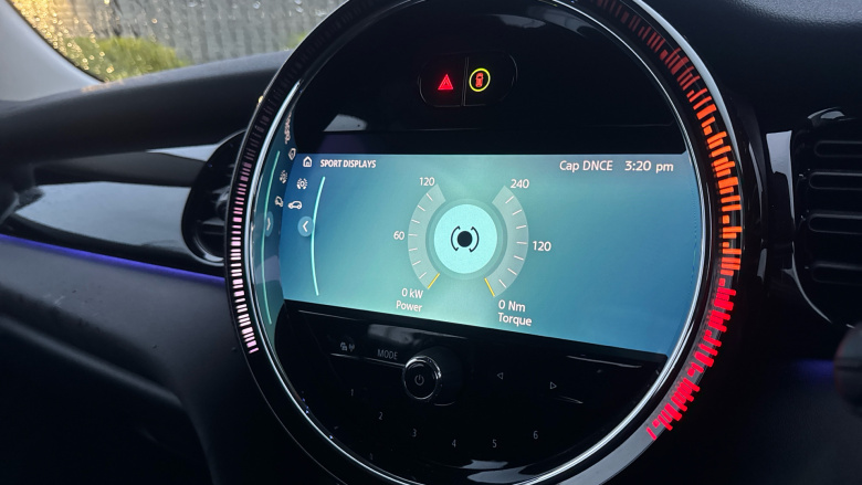 MINI Hatchback 1.5 Cooper Classic Premium 5dr Auto Petrol Hatchback